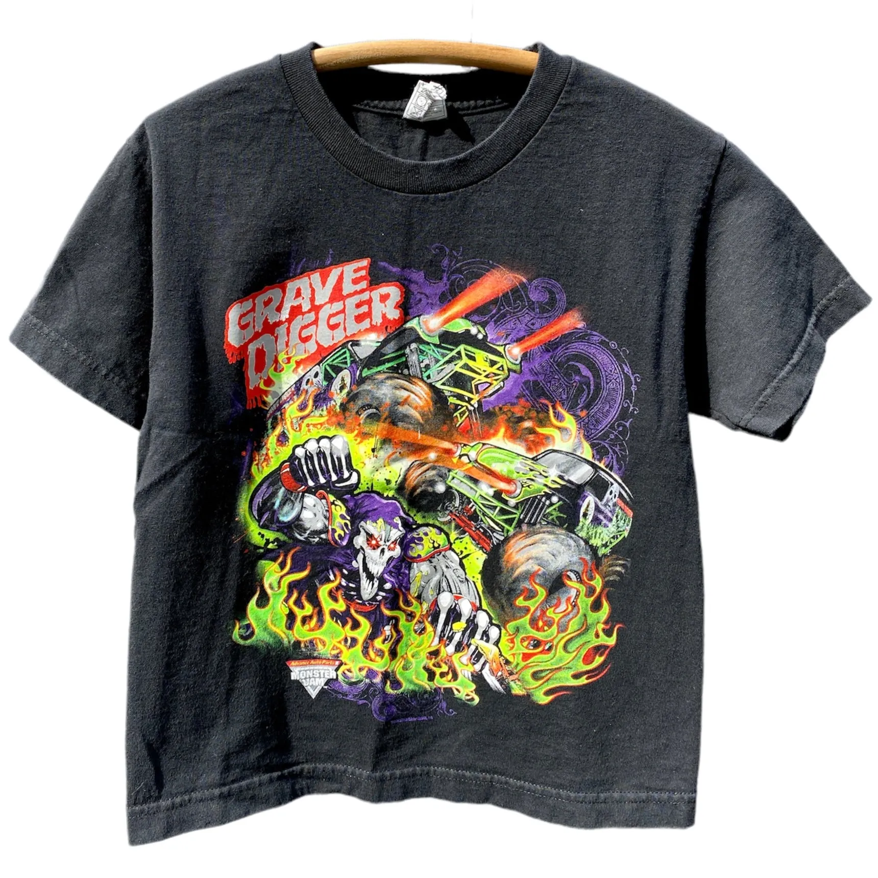 2013 Grave Digger Monster Truck Monster Jam T-Shirt (Youth Small)