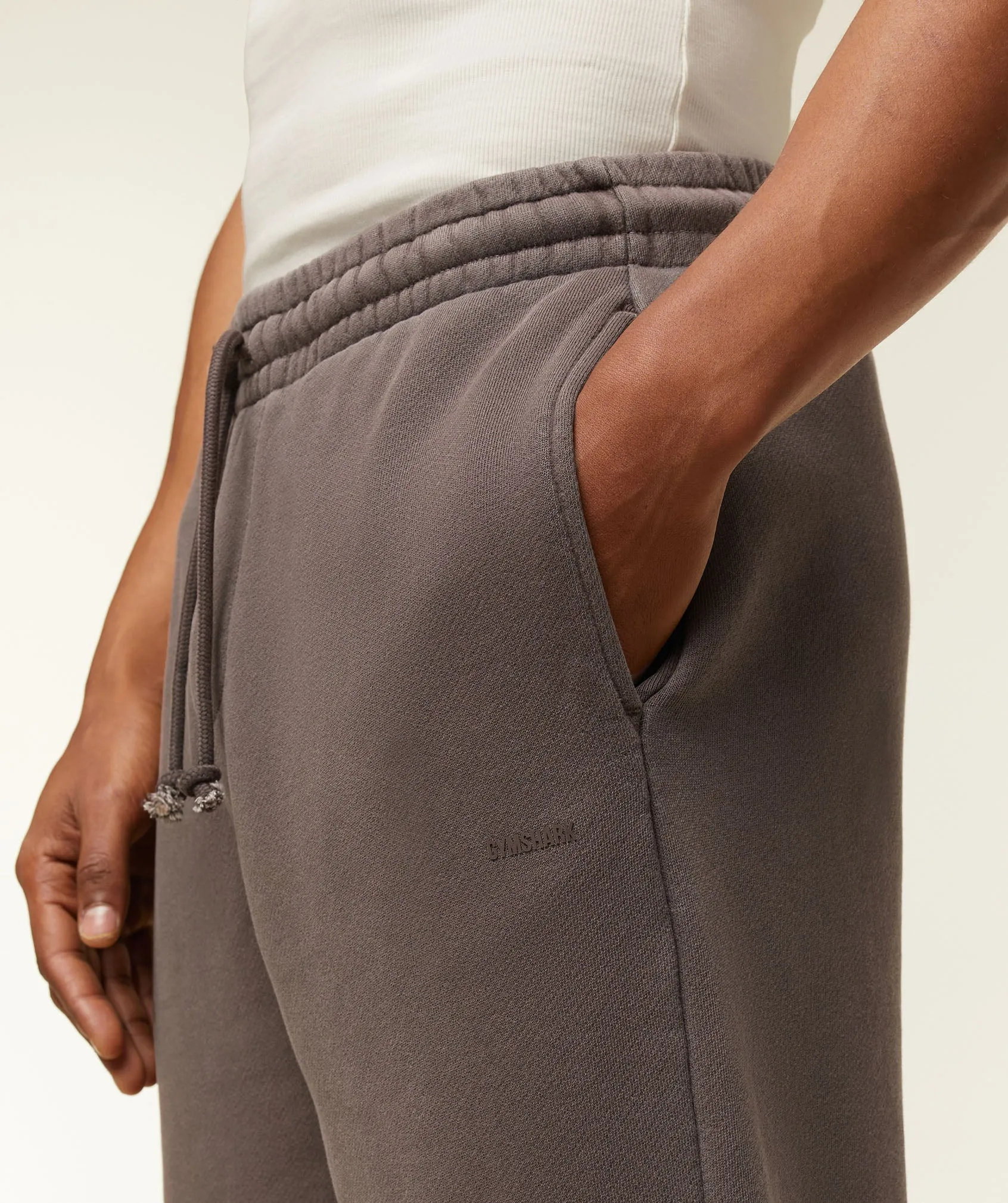 Gymshark everywear Relaxed Sweatpants - Archive Brown